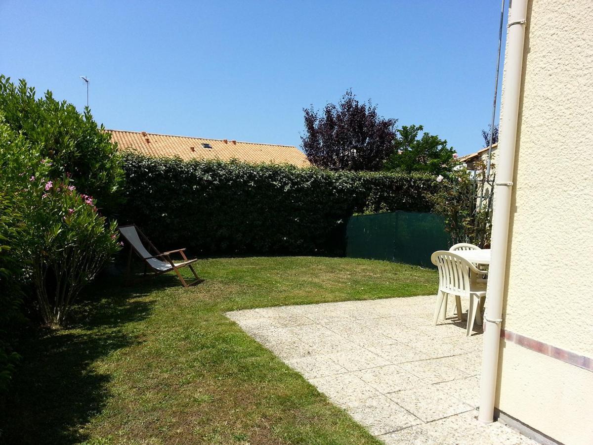 Maison Proche Golf Et Piscine A